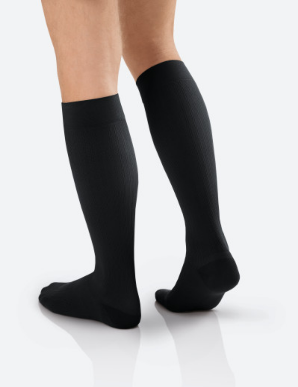 JOBST for Men Compression Socks Knee High Closed Toe 20-30mmHg, Ribbed